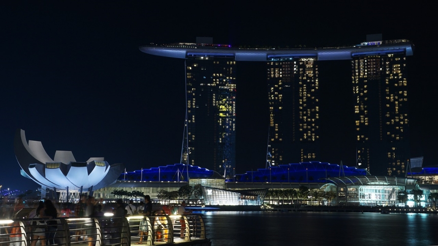 batch_Enchanted-Gardens-at-Night.jpg