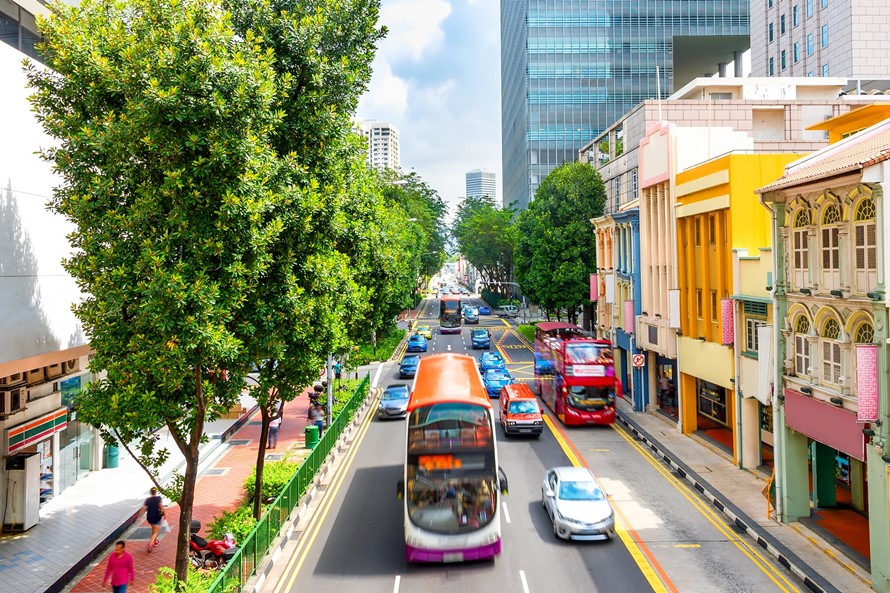 many-transport-in-singapore.jpg