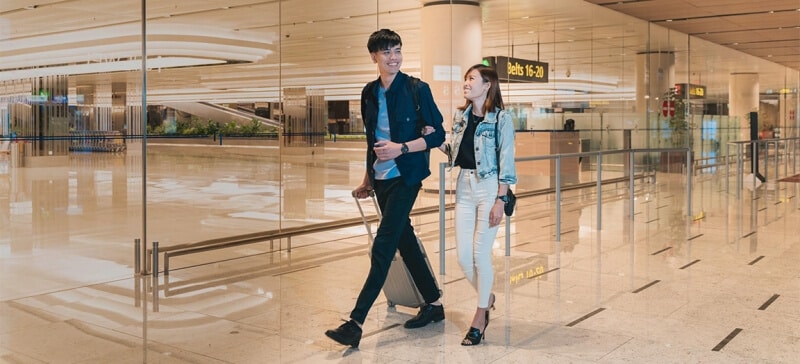 batch_Singapore-tourists.jpeg