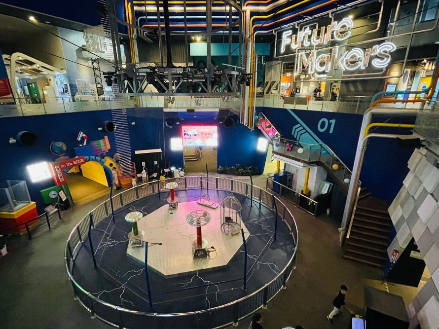 batch_Science-Centre-Singapore.jpg