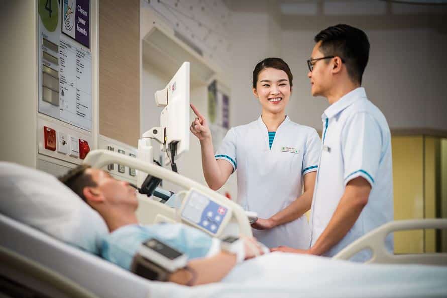 Healthcare-in-Singapore.jpg