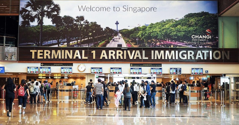 arrivals-singapore.jpeg